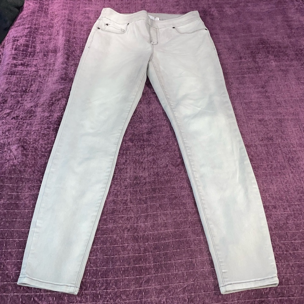 Tribal jeans white faded stone wash look Jeggings size 6